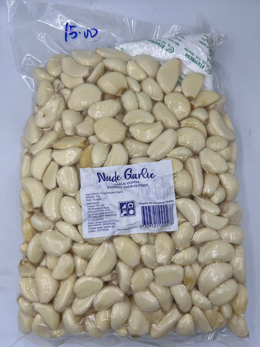 Peeled garlic