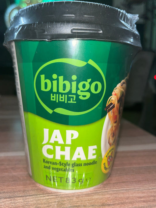 Jap chae Korean style glass noodles and vegetables cup